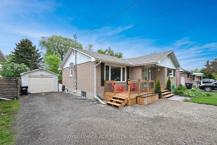Property Photo:  12 Maple Avenue E  ON L0G 1A0 