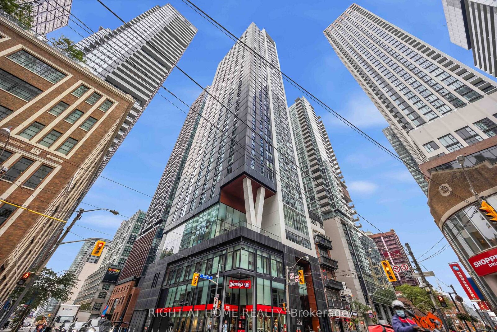 Property Photo:  357 King Street W 2801  ON M5V 0S7 