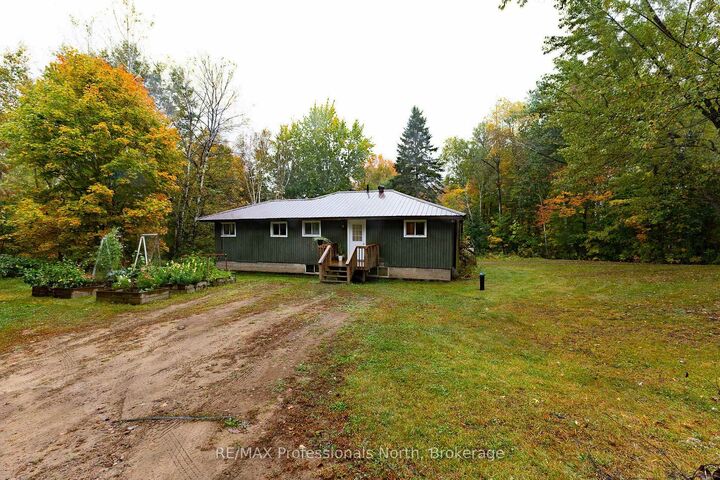 Photo de la propriété: 1010 Mahaffy Court ON K0M 2K0