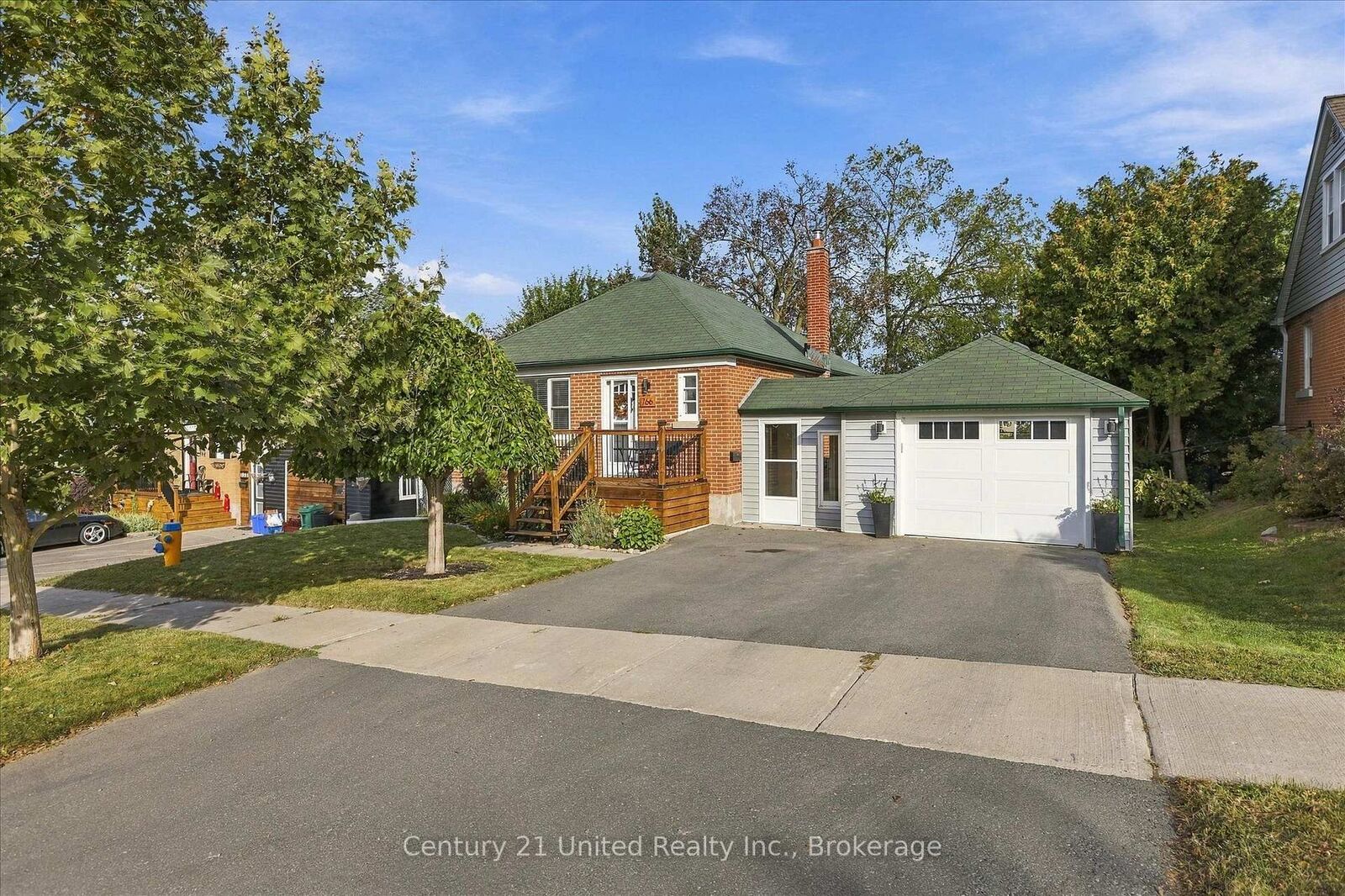 Photo de la propriété:  766 Devon Avenue  ON K9J 4P2 