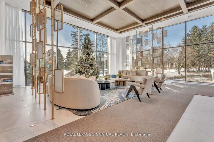 Property Photo:  399 Royal Orchard Boulevard 617  ON L3T 0H3 