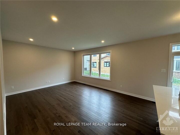 Property Photo:  201 Conservancy Drive  ON K2J 7M5 
