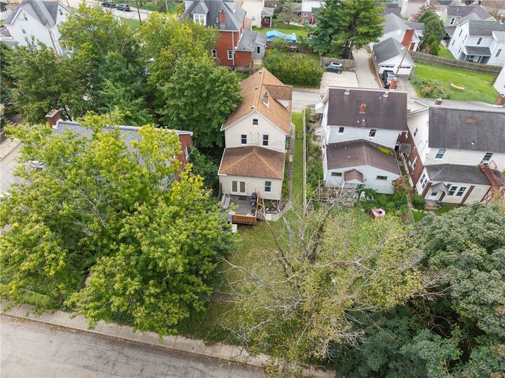 Property Photo: 709 Short St PA 15642