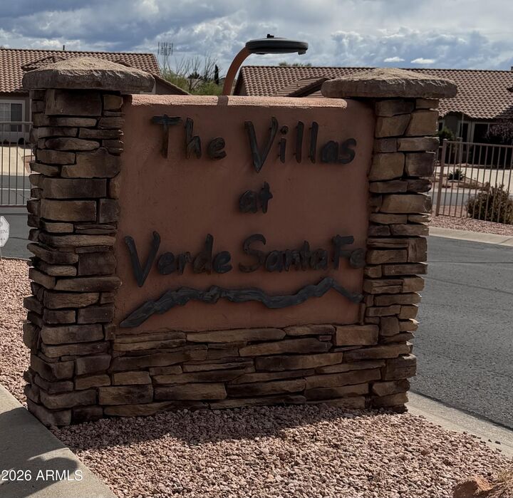 Property Photo:  515 S Valle Escondido --  AZ 86325 