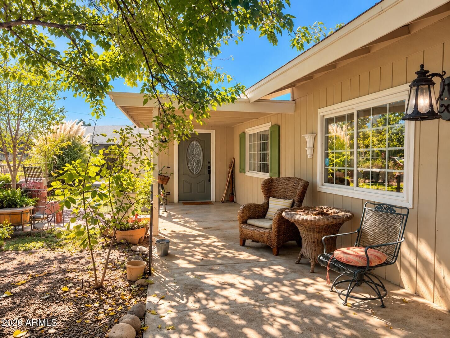 Property Photo: 4250 E Tohono Way AZ 86335
