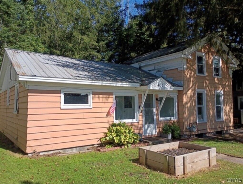 Property Photo:  406 Main Street  NY 13135 