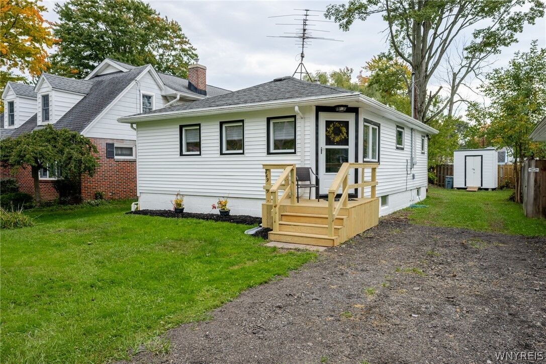 Property Photo: 449 Madison Avenue NY 14006
