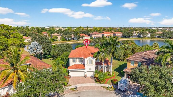 Property Photo:  2212 Vardin Pl  FL 34120 