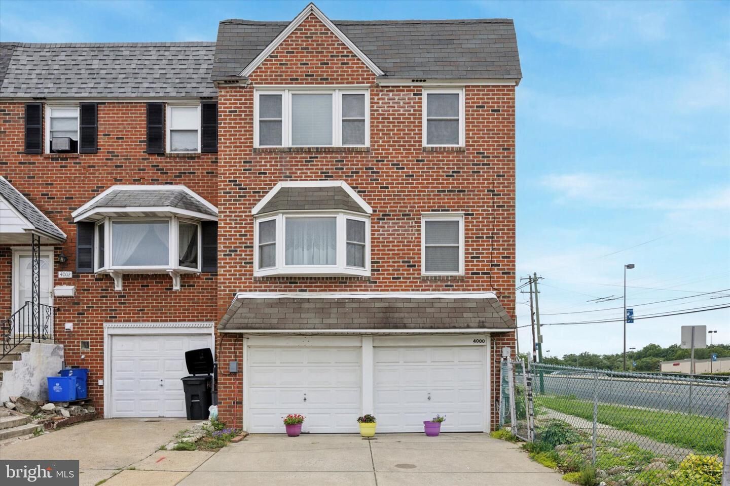 Property Photo:  4000 Lyman Drive 2  PA 19114 