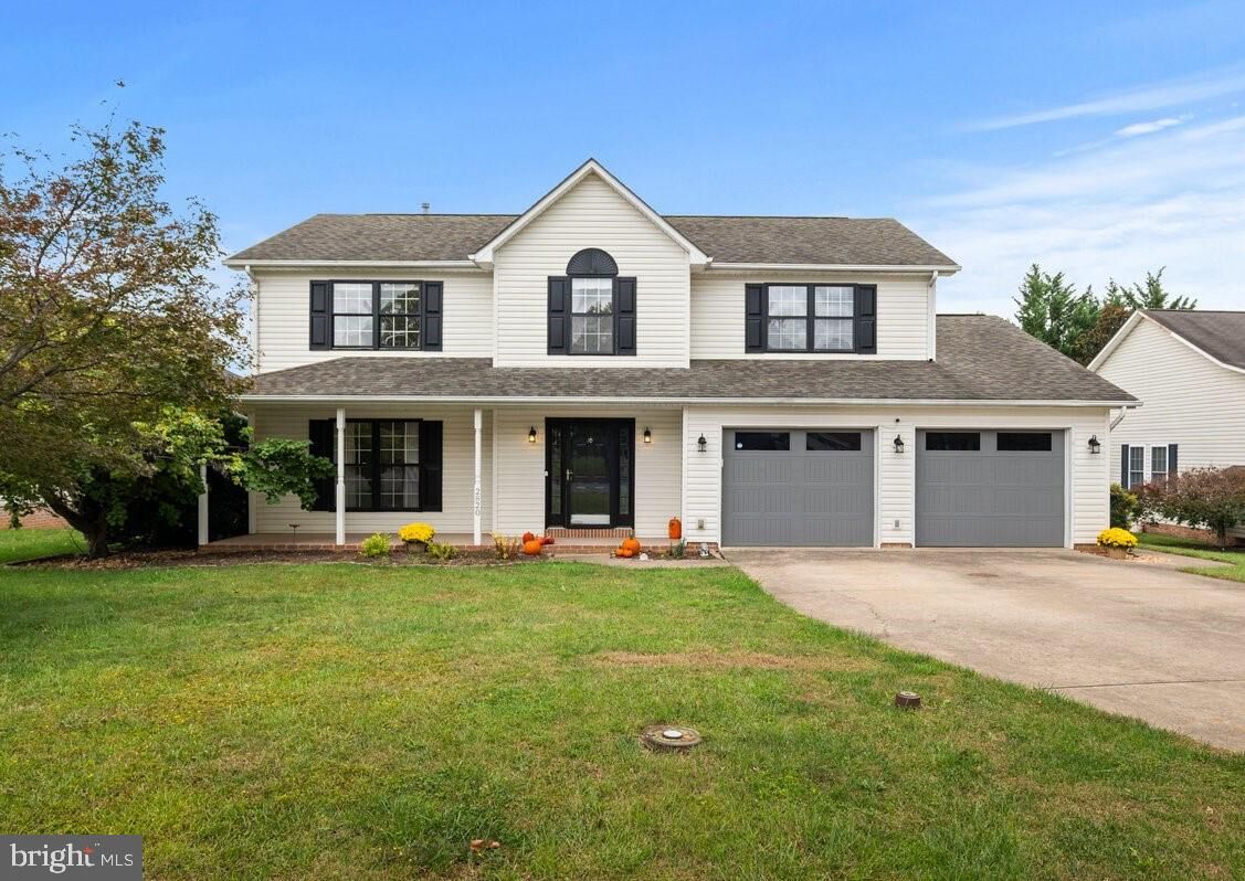Property Photo:  2820 Saratoga Drive  VA 22601 