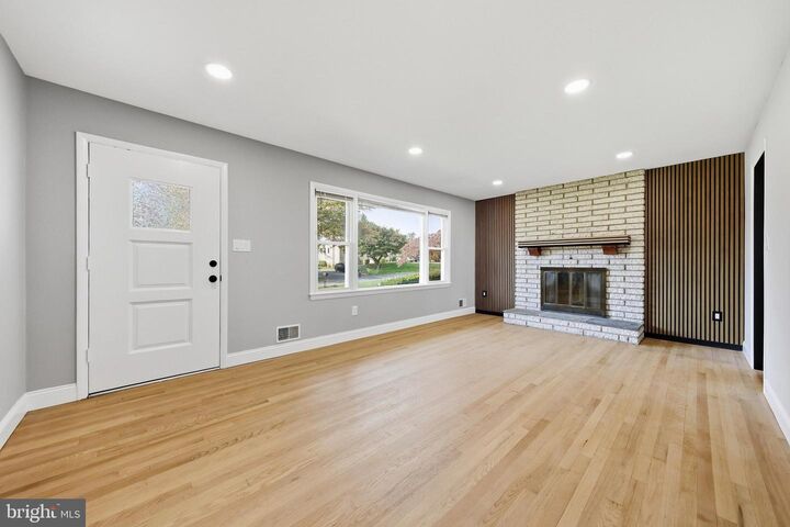 Property Photo:  3887 Shadywood Drive  MD 21755 