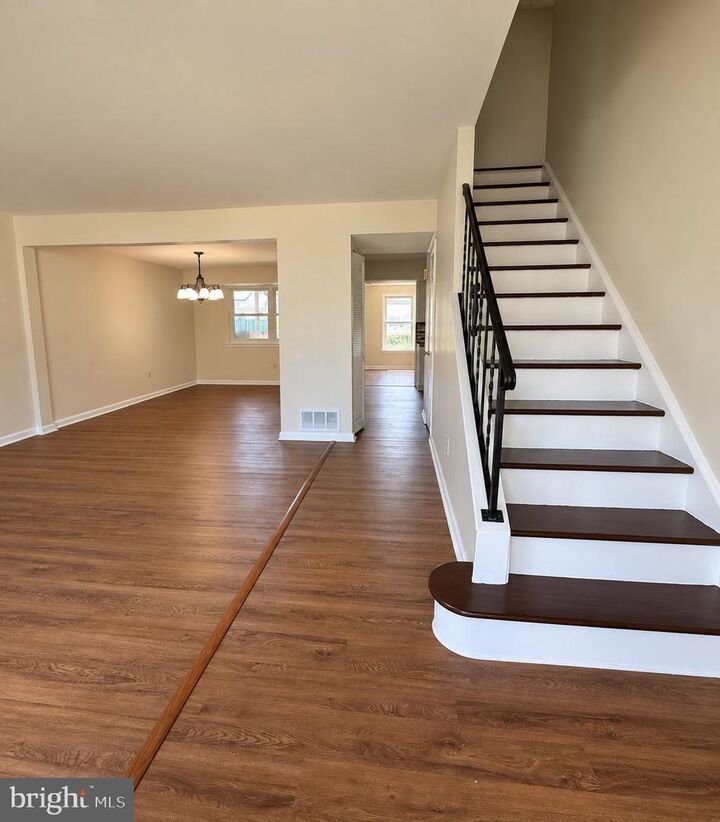 Property Photo:  1606 Beechwood Place  NJ 08021 