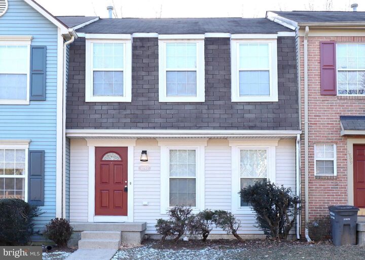 Property Photo:  1897 Inglebrook Drive  VA 22192 