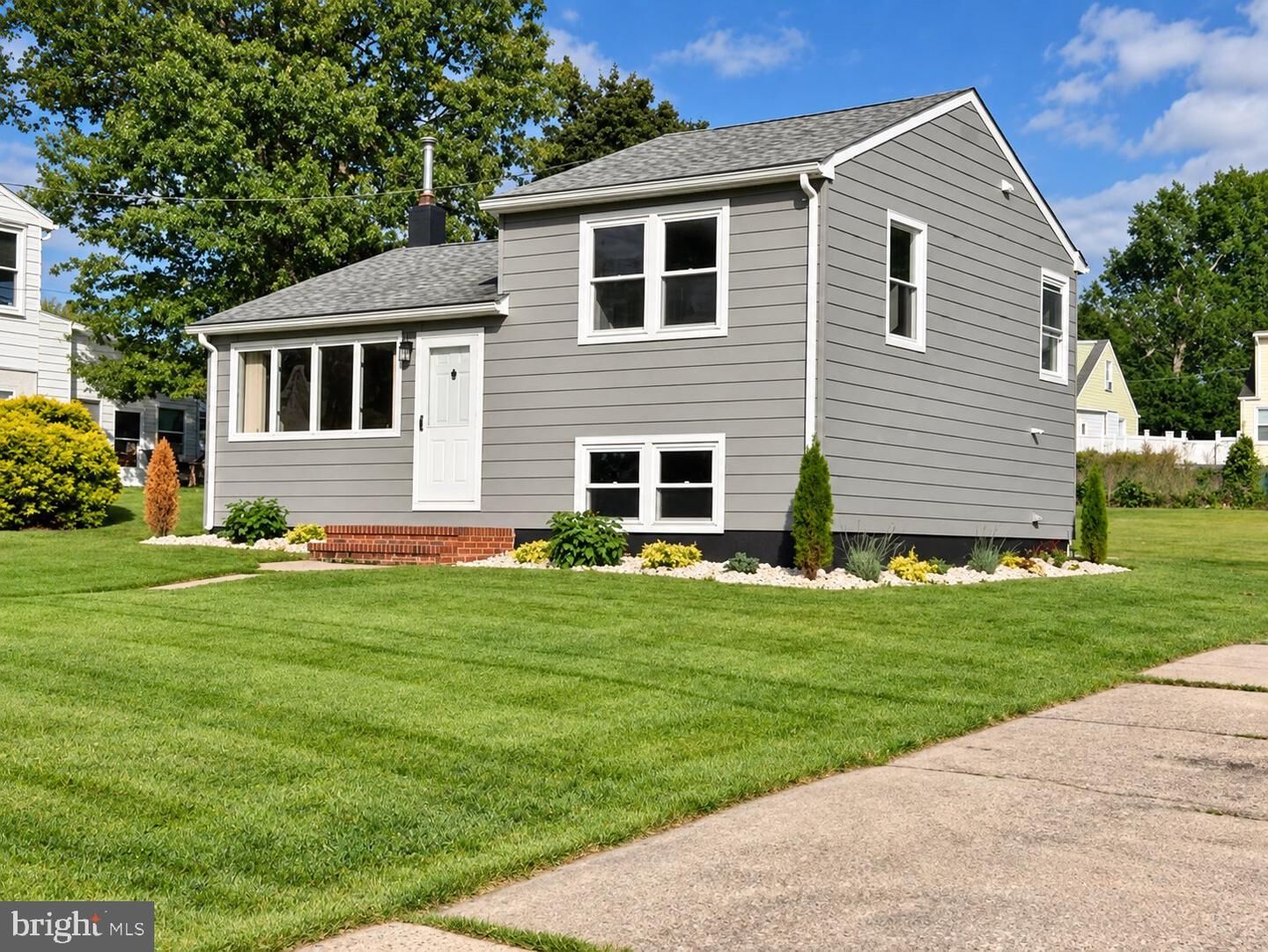 Property Photo:  1405 Griffith Avenue  NJ 08016 