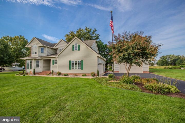Property Photo: 6080 Strawberry Way MD 21801