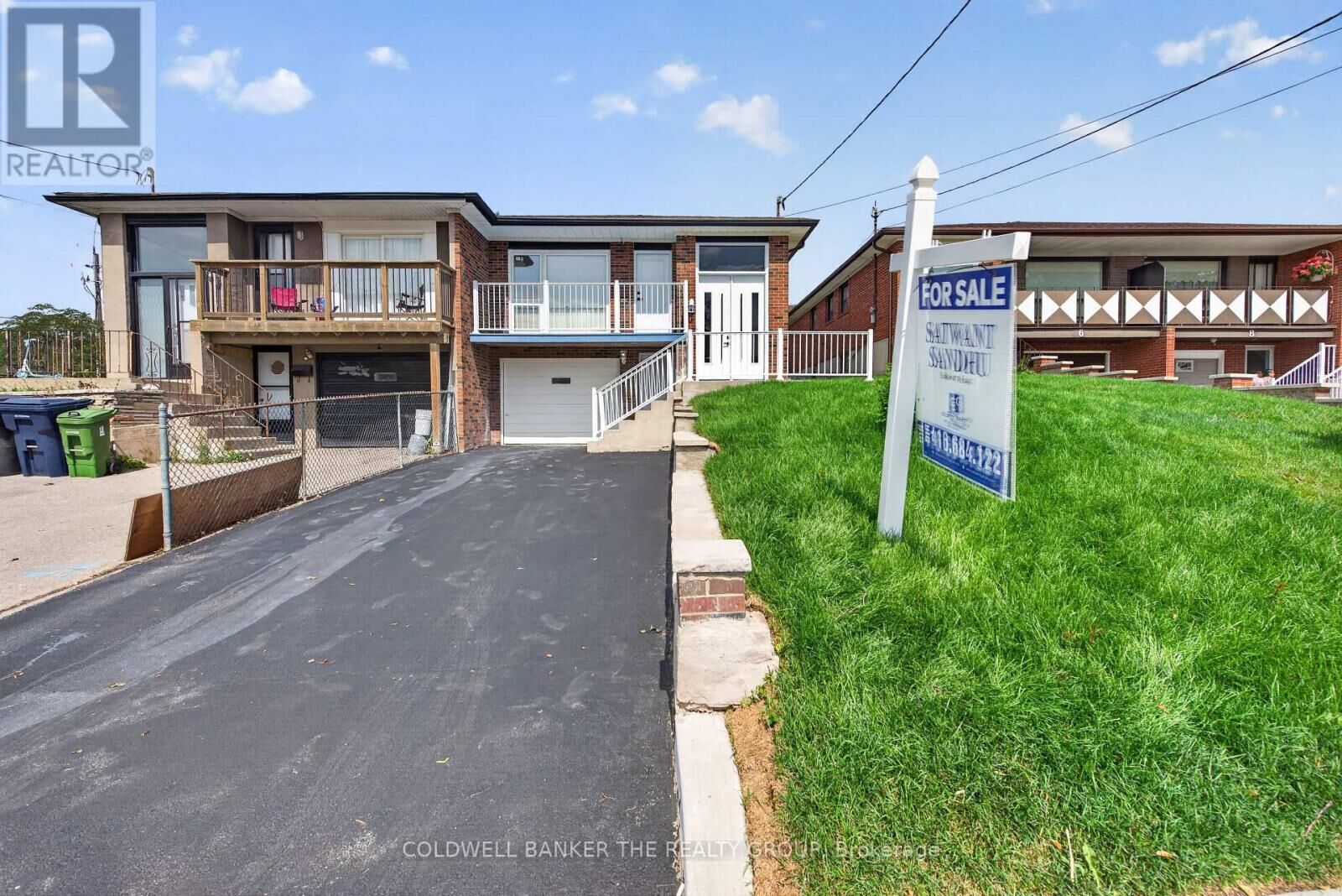 Property Photo:  4 Imogene Avenue  ON M9M 1N6 