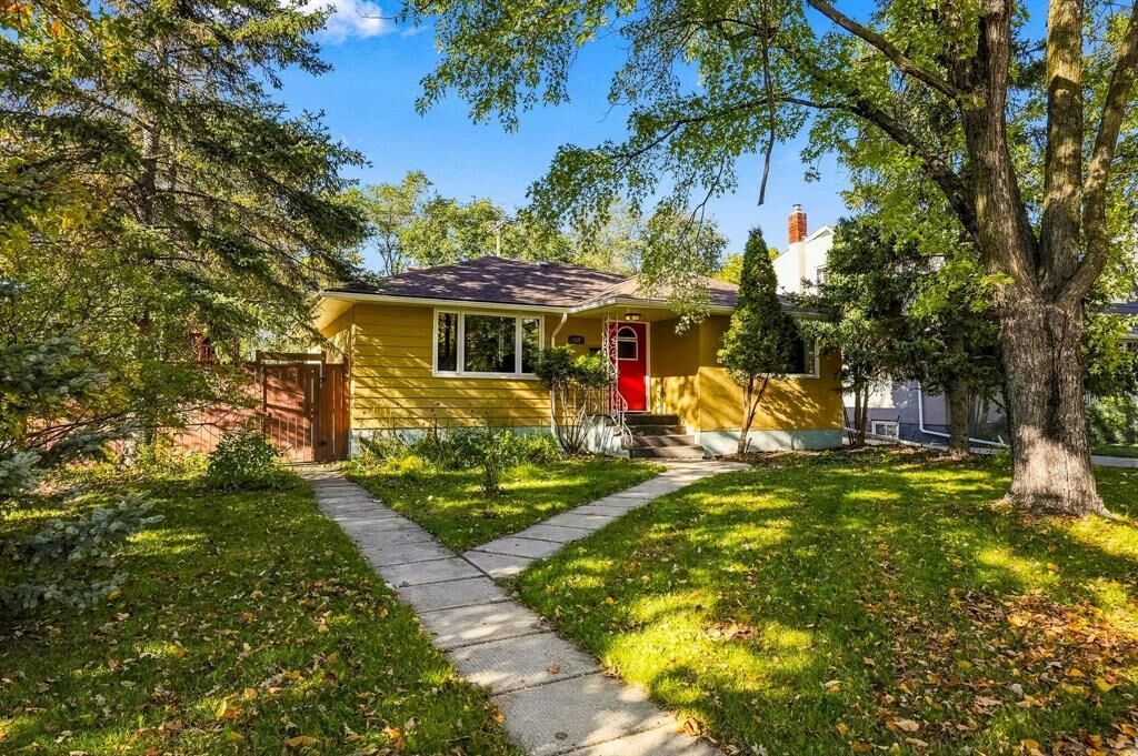Property Photo:  765 Oakenwald Avenue  MB R3T 1M6 