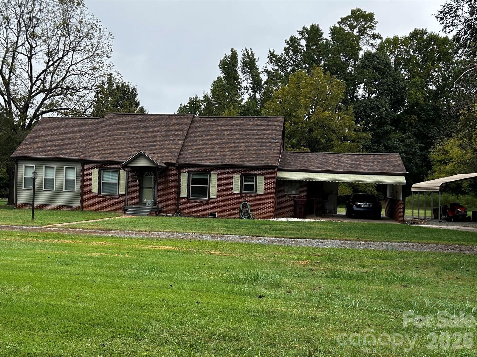 Property Photo:  730 Peach Orchard Road  NC 28147 