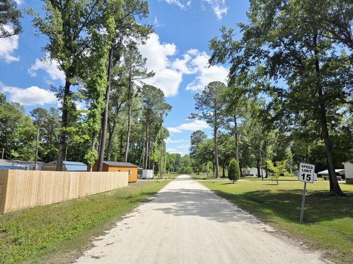Property Photo: 920 Shane Lane SC 29461