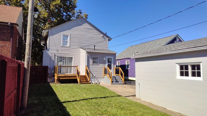 Property Photo: 592 S Hague Avenue OH 43204