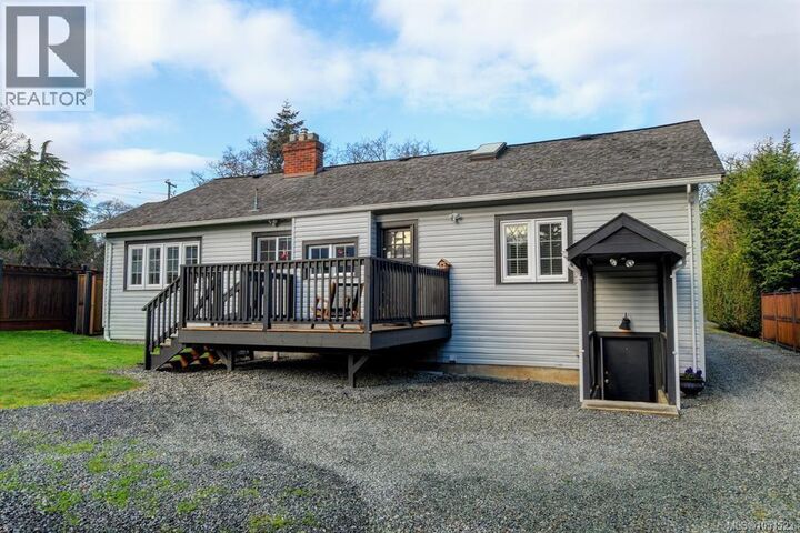 Property Photo: 3919 Quadra Street BC V8X 1J3