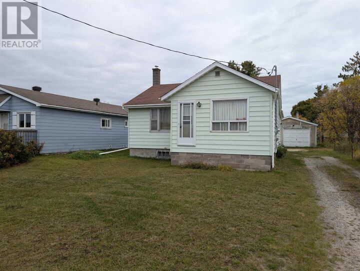Property Photo:  332 Winnipeg St  ON P0M 3G0 