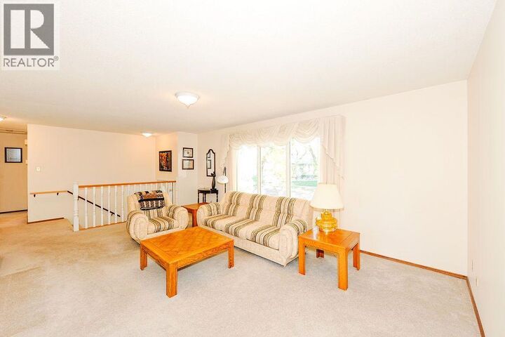 Property Photo: 5907 43 Avenue AB T4V 0A5