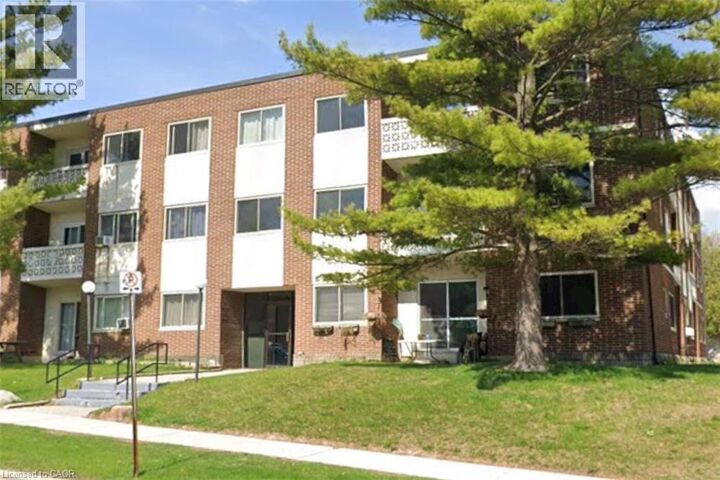 Property Photo: 54 Country Hill Drive 318 ON N2E 1R7