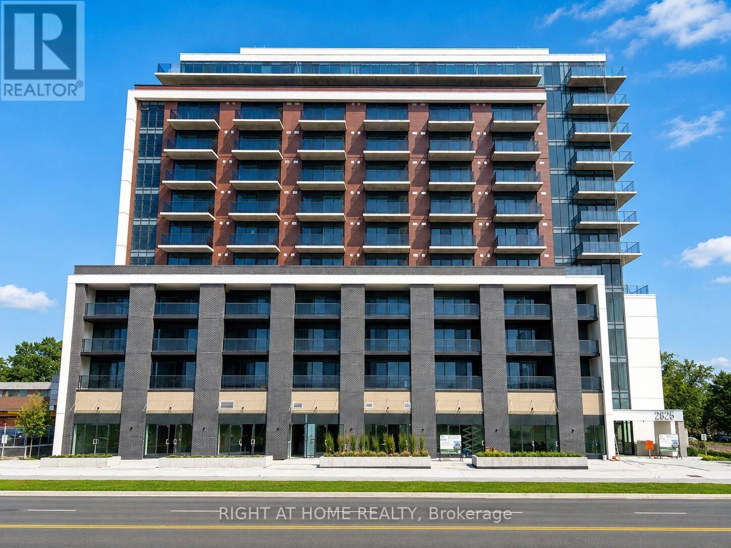 Property Photo:  2825 Jane Street 714  ON M3N 0A8 