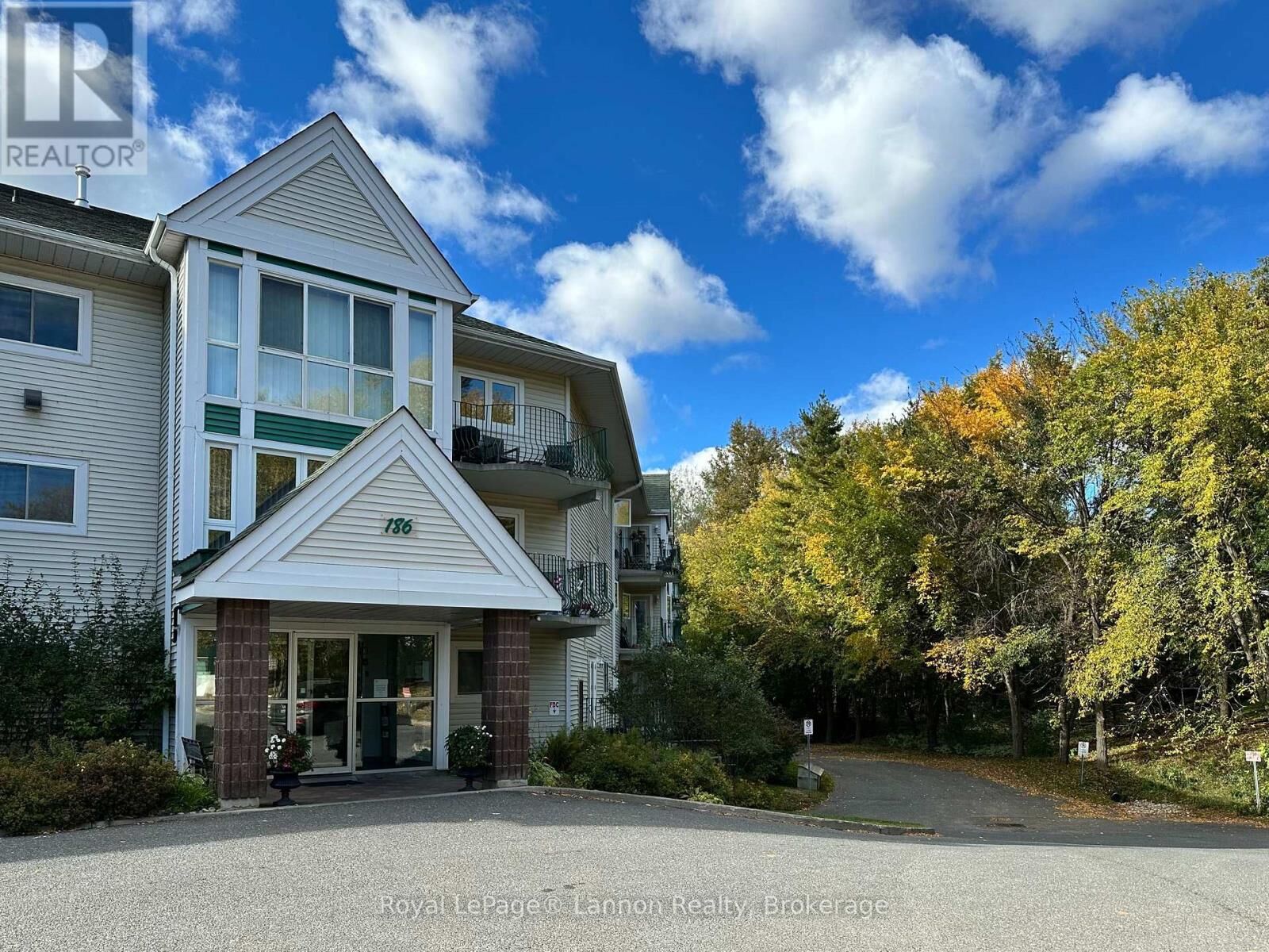 Property Photo:  186 Algoma Street North 213  ON P7A 5A1 