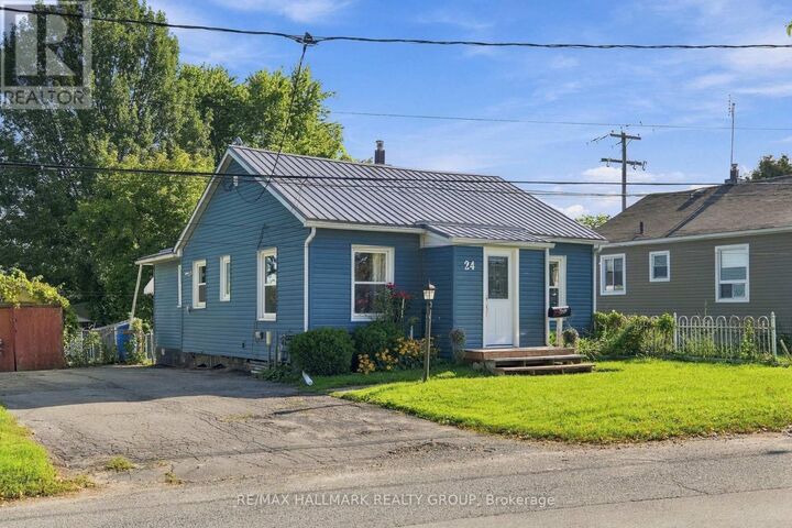 Property Photo:  24 Reuben Cr Crescent  ON K0G 1J0 
