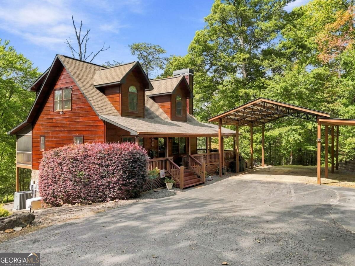 Property Photo:  218 Kings Farm Road  GA 30513 