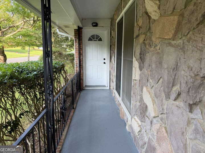 Property Photo:  490 Tall Deer Drive  GA 30213 