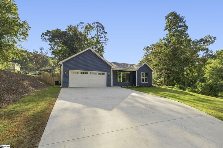 Property Photo:  264 River Street  SC 29334 