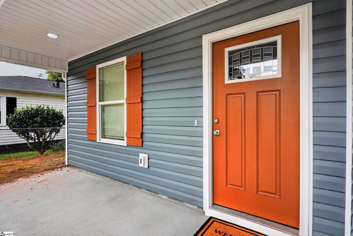 Property Photo: 1404 High Street SC 29624