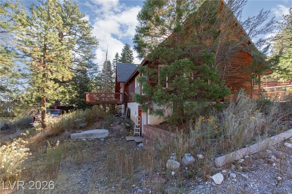 Property Photo: 3990 Arlberg Way NV 89124