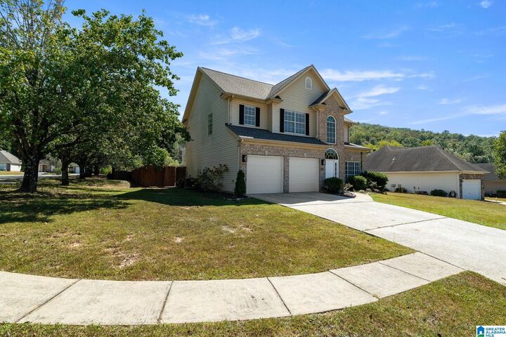 Property Photo:  2430 Forest Lakes Lane  AL 35147 