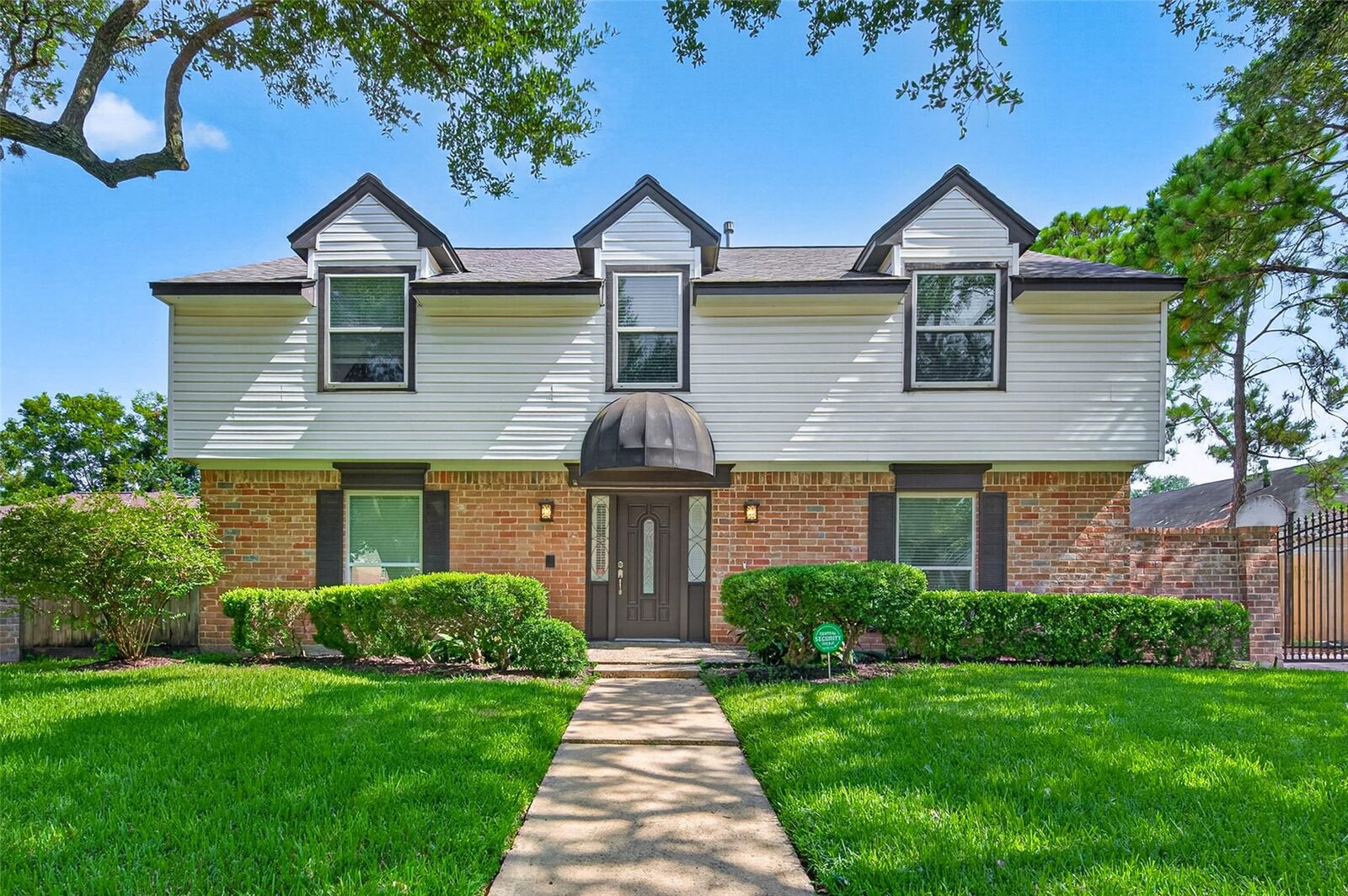 Property Photo:  11315 Olympia Drive  TX 77077 