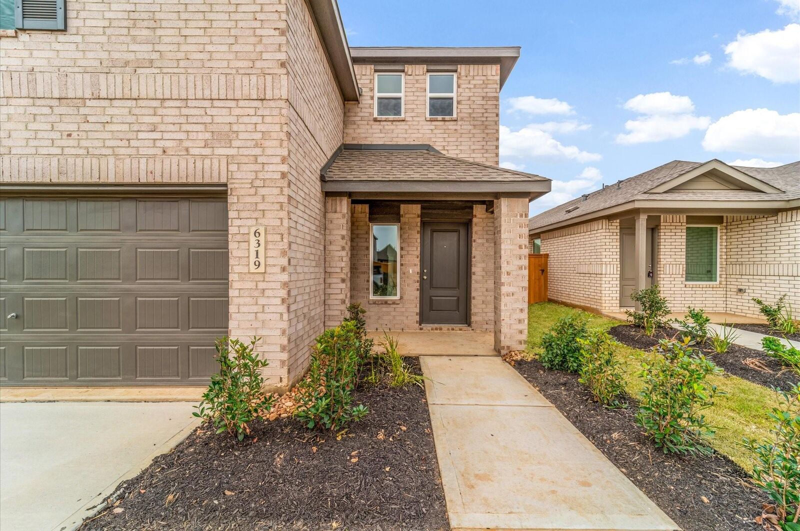 Property Photo: 6319 Marigold Blaze Drive TX 77493