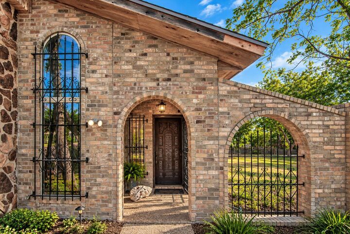 Property Photo: 4402 Hart Road TX 78410