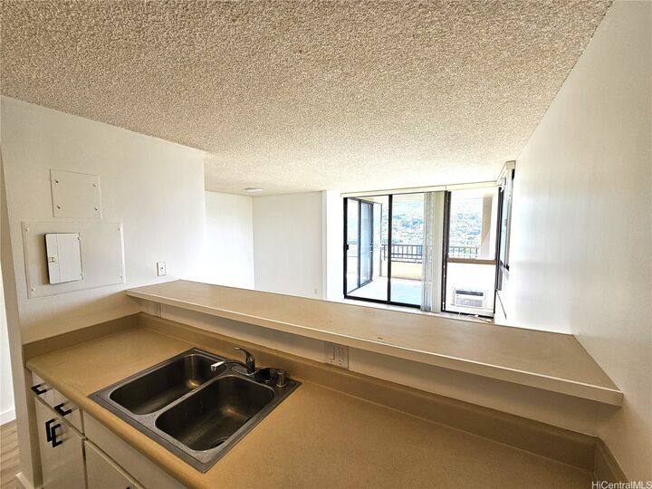 Property Photo:  55 S Judd Street 1506  HI 96817 
