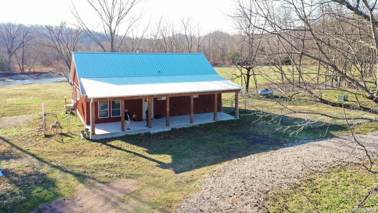 Property Photo:  2261 Hwy 8 W  AR 71960 