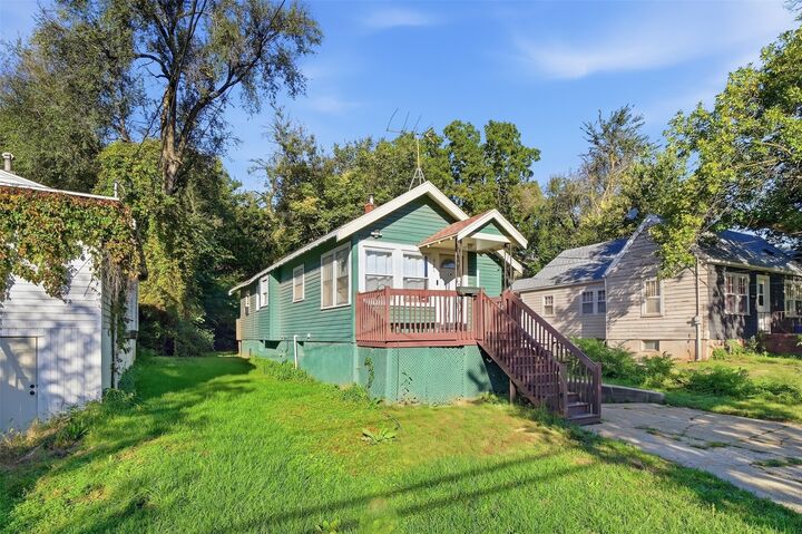 Property Photo:  926 28th Street  IA 50312 