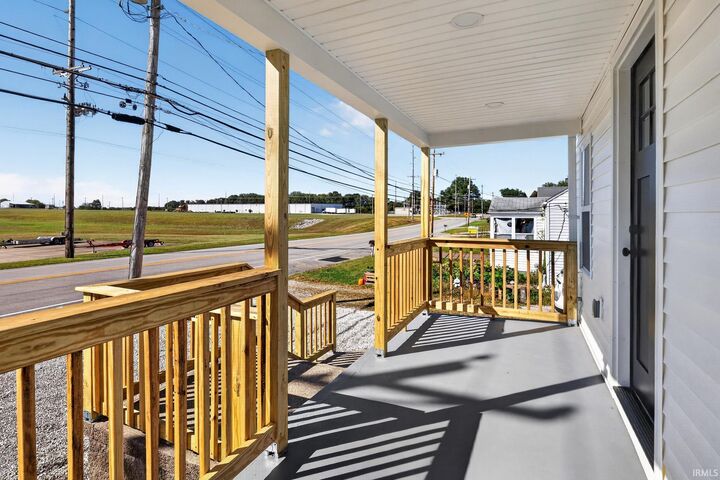 Property Photo: 914 W Divison Road IN 47546
