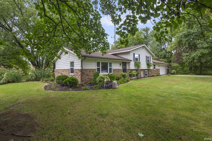 Property Photo:  51165 Orange Road  IN 46628-9610 