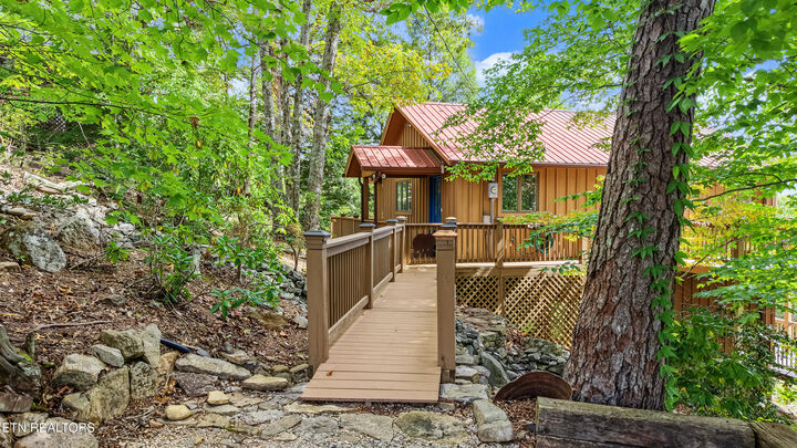 Property Photo: 146 Tolliver Trail TN 37882