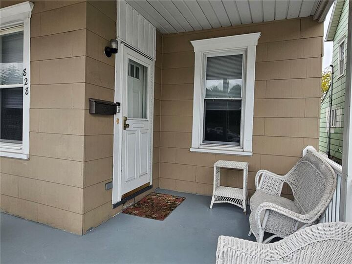 Property Photo:  828 Main Street  PA 18067 