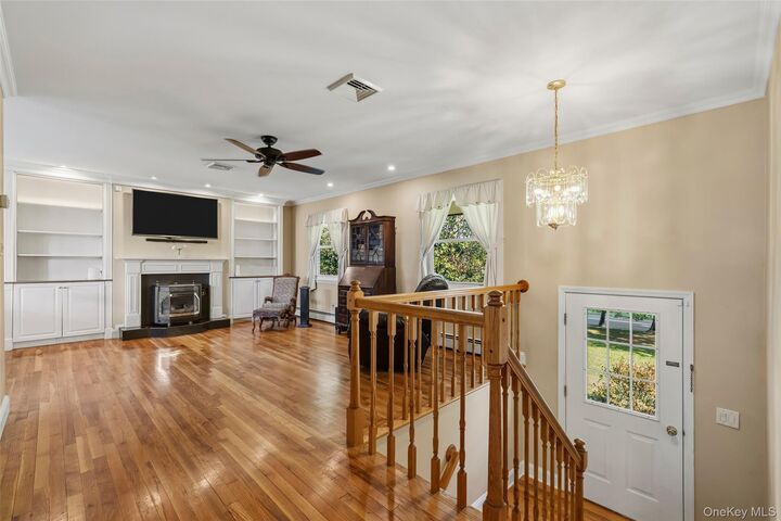 Property Photo:  91 Tuthill Road  NY 10914 