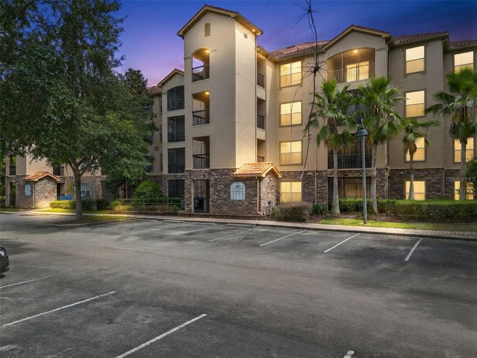 Property Photo:  1301 Tuscan Terrace 9301  FL 33896 