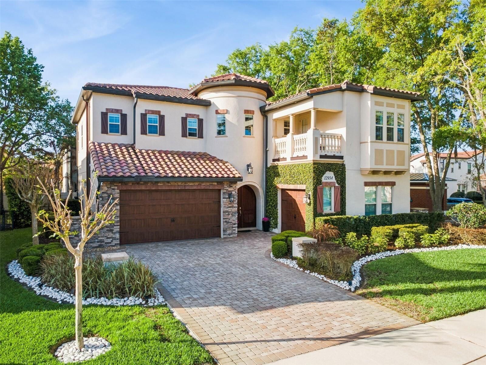 Property Photo: 12934 Canopy Woods Way FL 34787